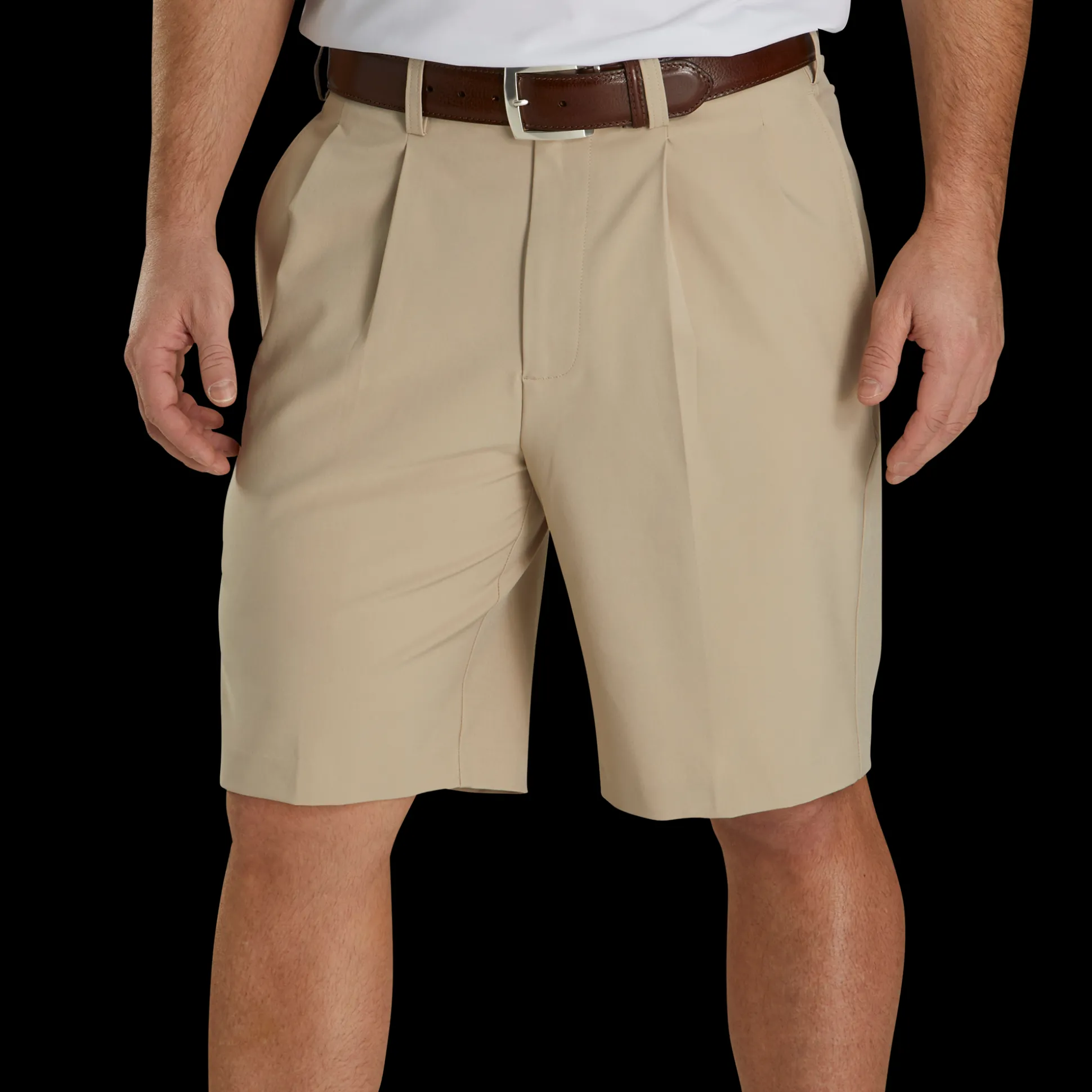 Pleated 9.5" Inseam Short