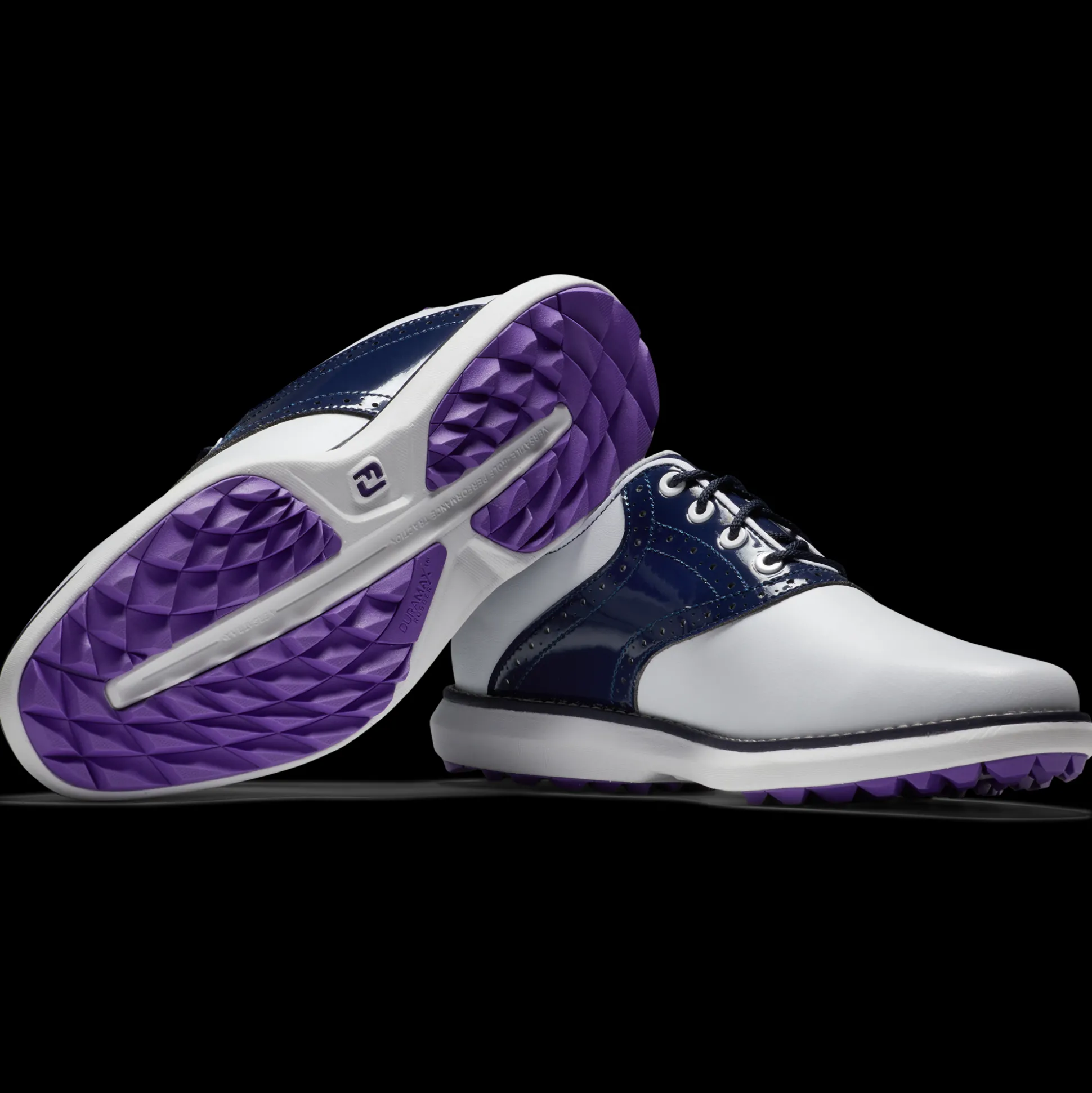 Traditions Spikeless Women